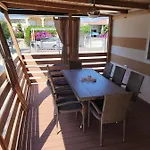 Mobile Homes King, Camp Dida Διαμέρισμα Pirovac