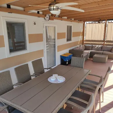 Apartment Mobile Homes King, Camp Dida