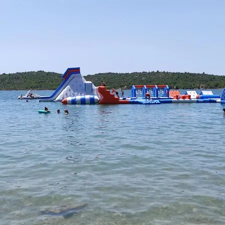 Διαμέρισμα Mobile Homes King, Camp Dida