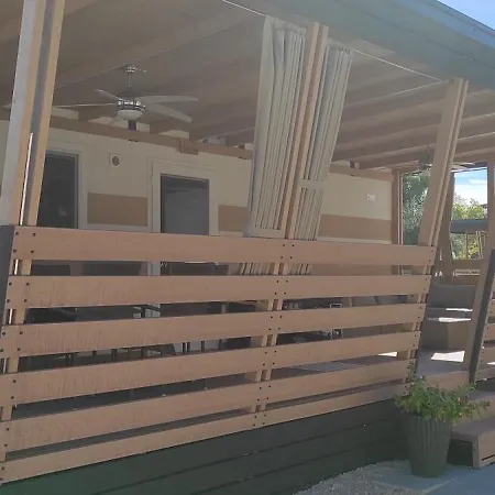 Διαμέρισμα Mobile Homes King, Camp Dida *