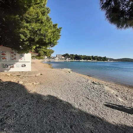 Mobile Homes King, Camp Dida Διαμέρισμα Pirovac